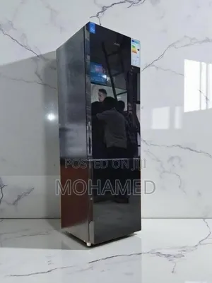  
262l Ailyons Refrigerator