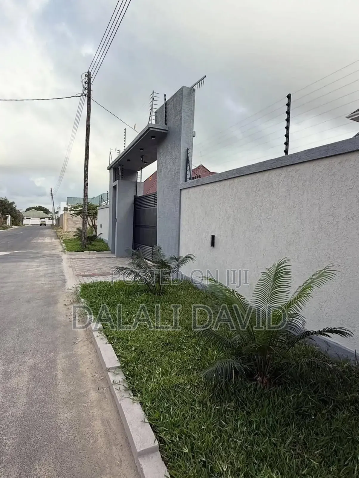 4bdrm House in Bunju Beach for sale