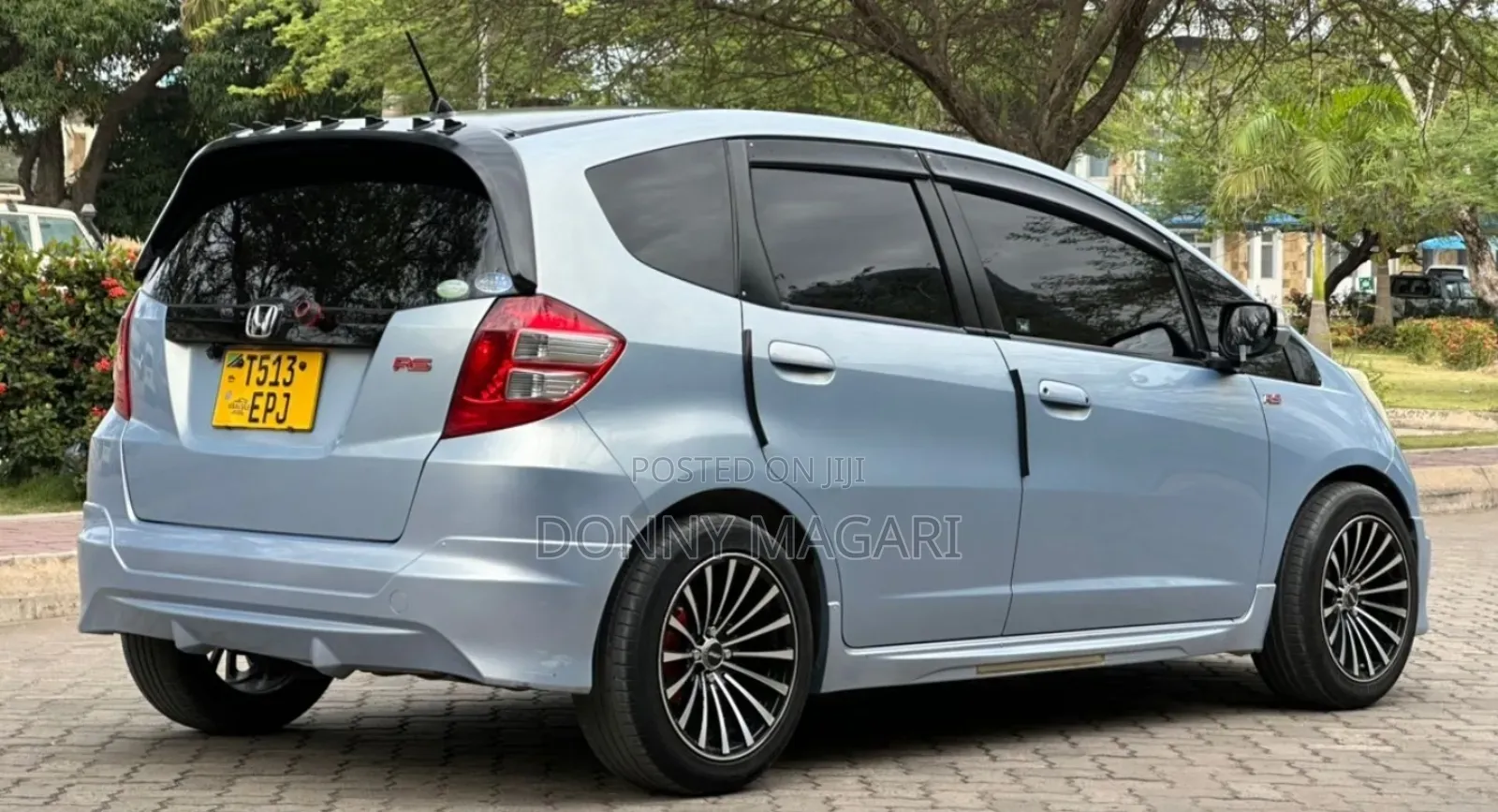 Honda Fit Automatic 2010 Blue
