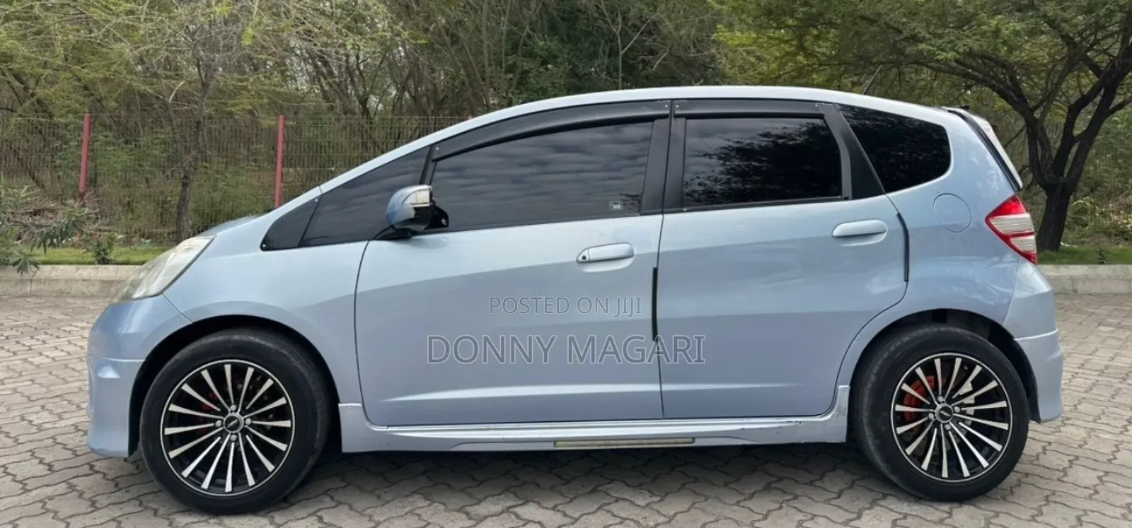 Honda Fit Automatic 2010 Blue