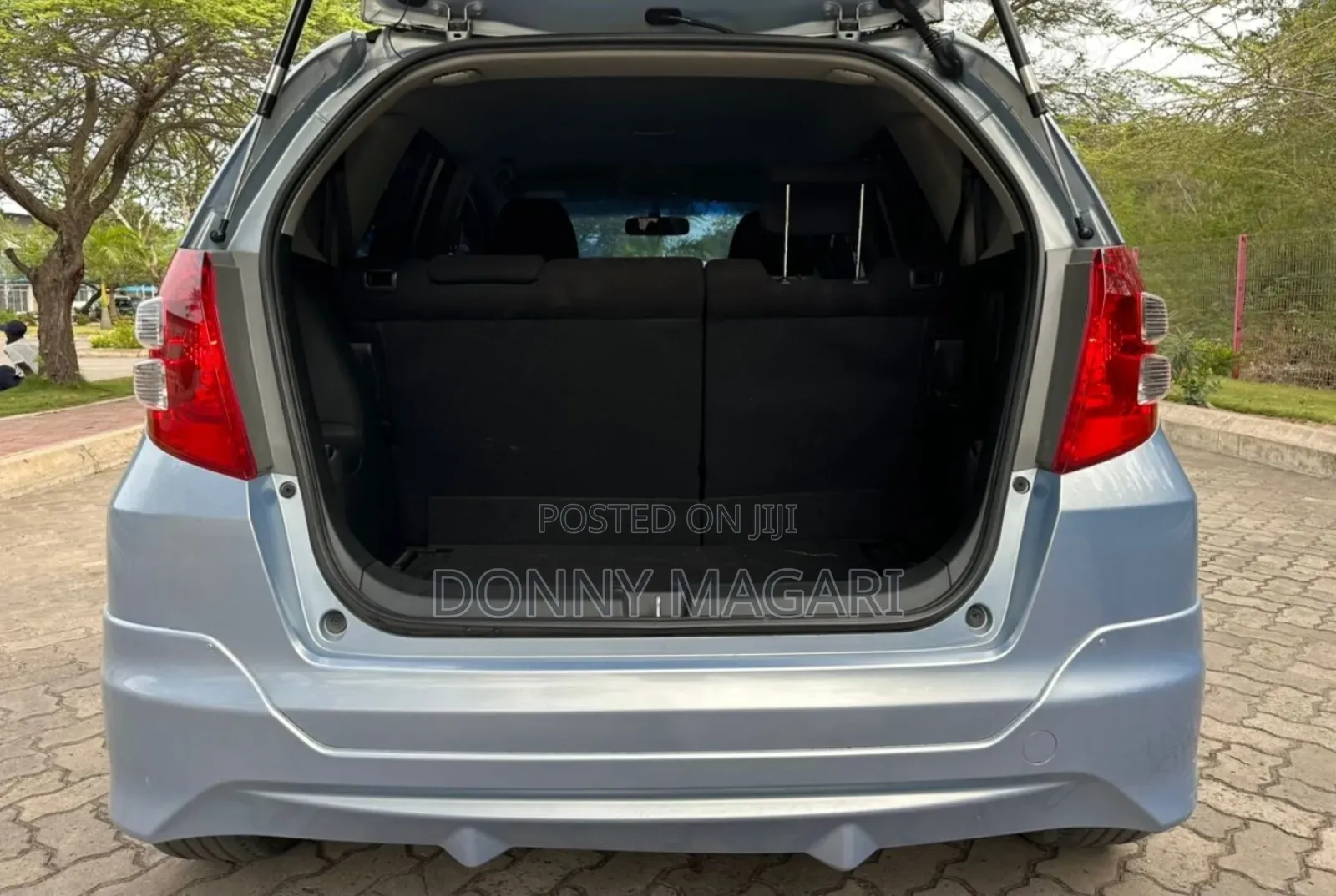 Honda Fit Automatic 2010 Blue