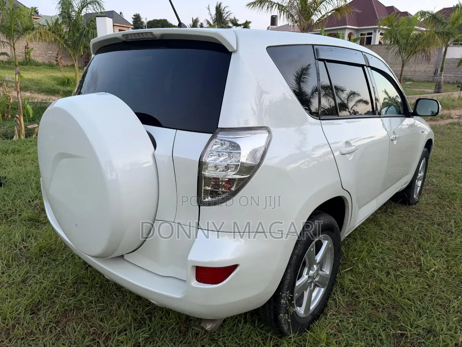 Toyota RAV4 2007 White