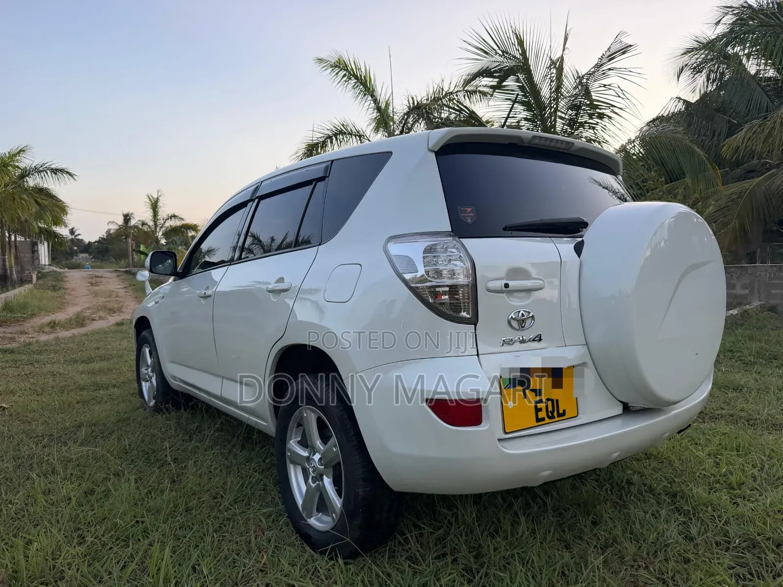Toyota RAV4 2007 White