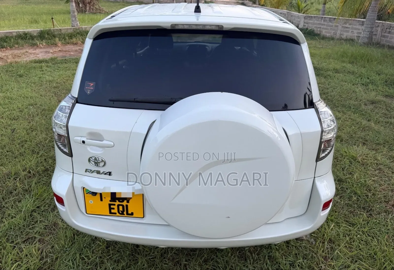 Toyota RAV4 2007 White