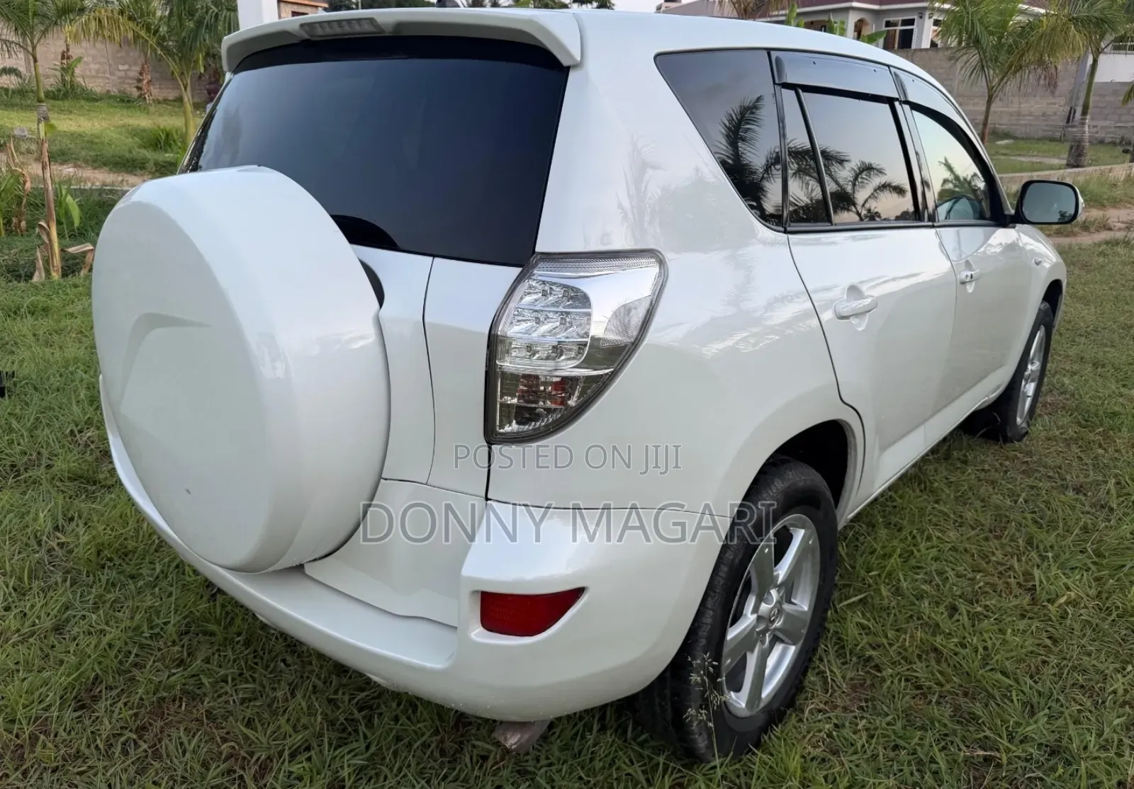 Toyota RAV4 2007 White