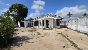 3bdrm House in Tegeta, Kunduchi for sale