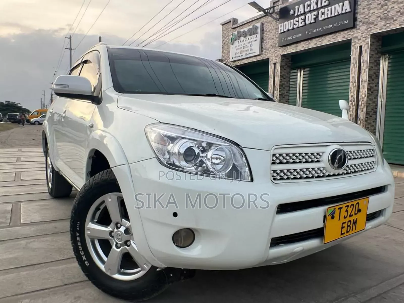 Toyota RAV4 2007 White