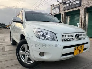 Toyota RAV4 2007 White