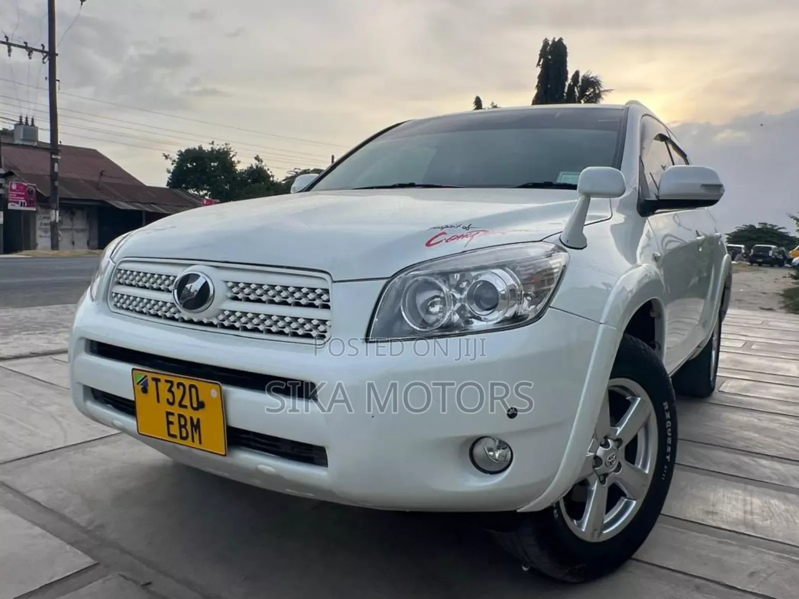 Toyota RAV4 2007 White