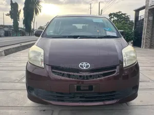 Toyota Passo Sette 2009 Purple