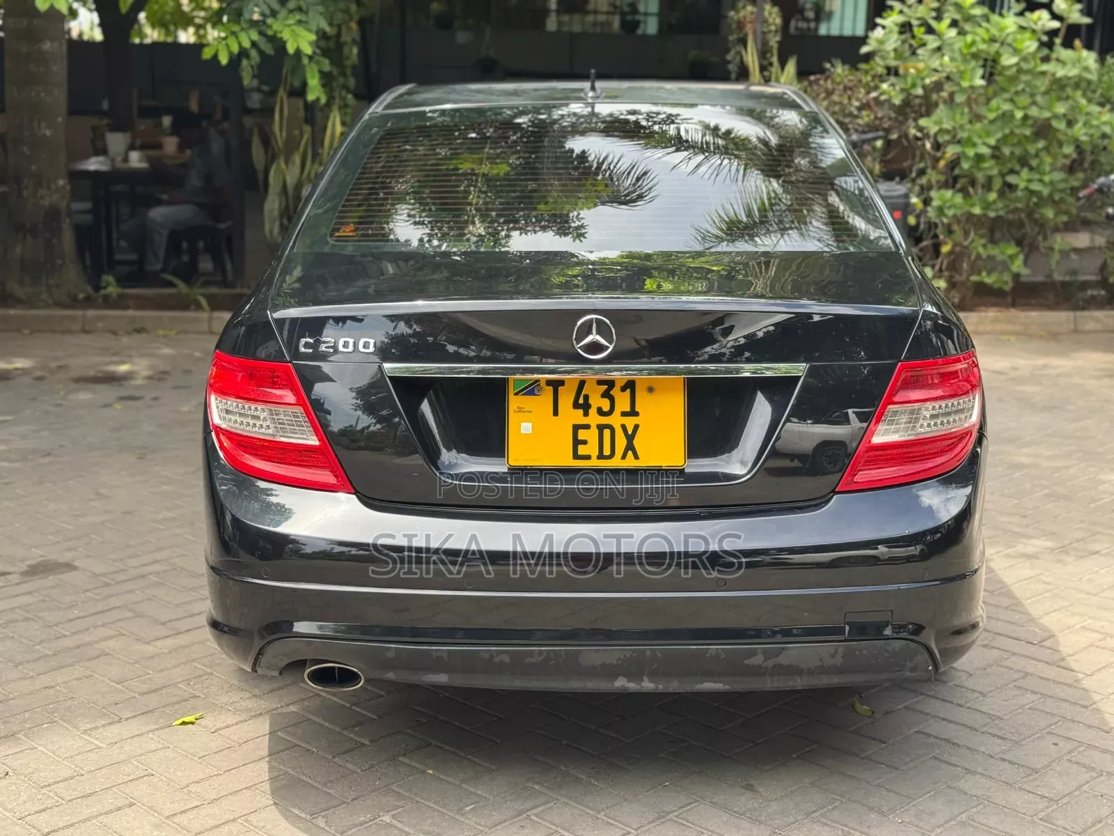 Mercedes-Benz C200 2009 Black
