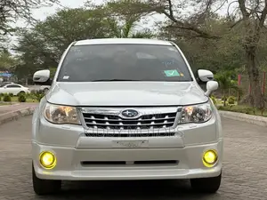 Subaru Forester 2011 White