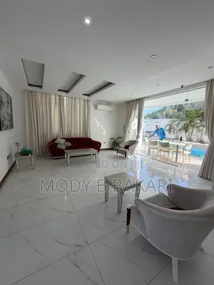 6bdrm House in Ada Estate for rent
