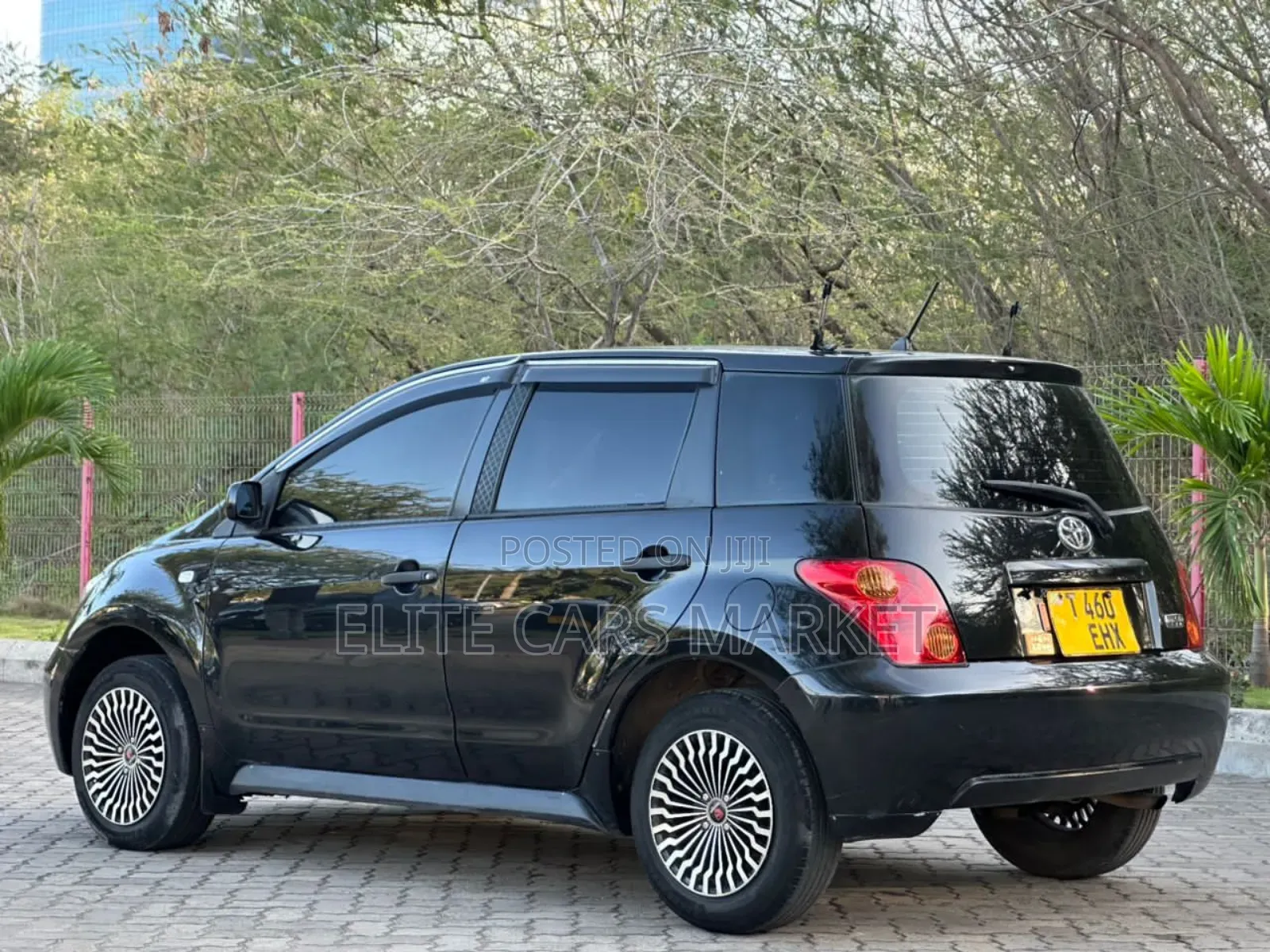 Toyota IST 2004 Black