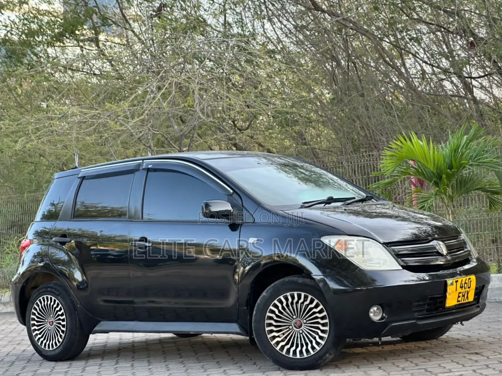 Toyota IST 2004 Black