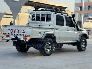 Toyota Land Cruiser 79 Series 2019 White