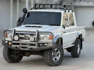 Toyota Land Cruiser 79 Series 2019 White