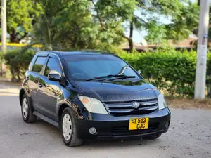 Toyota IST 2003 Black