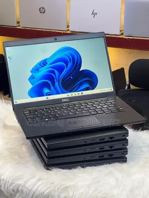Laptop Dell Latitude 7390 8GB Intel Core I5 SSD 256GB