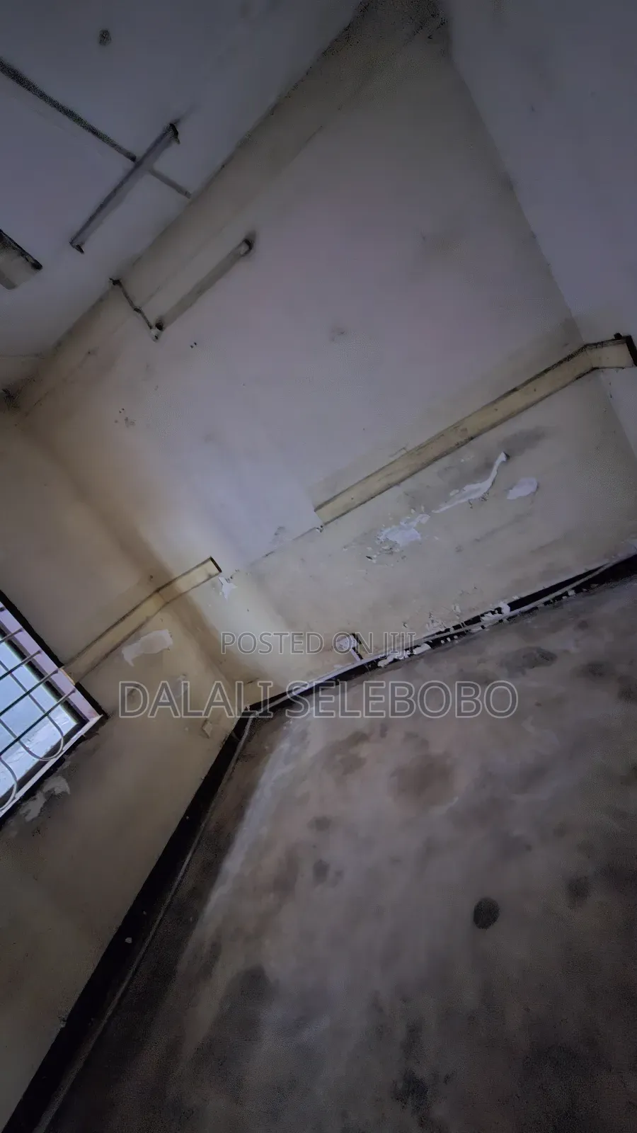 Dispensary Middle School 5bedrooms Officers Space Inside