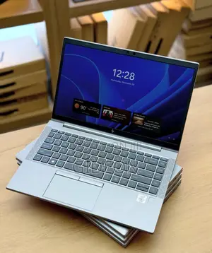 Laptop HP ZBook Firefly 14 G7 16GB Intel Core I7 SSD 512GB