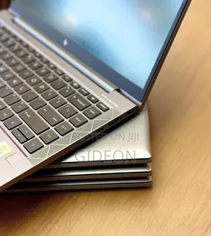 Laptop HP ZBook Firefly 14 G7 16GB Intel Core I7 SSD 512GB