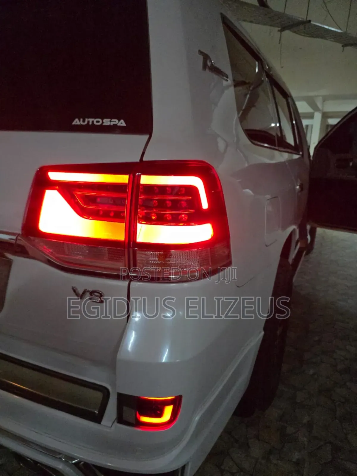 Toyota Land Cruiser 2015 White