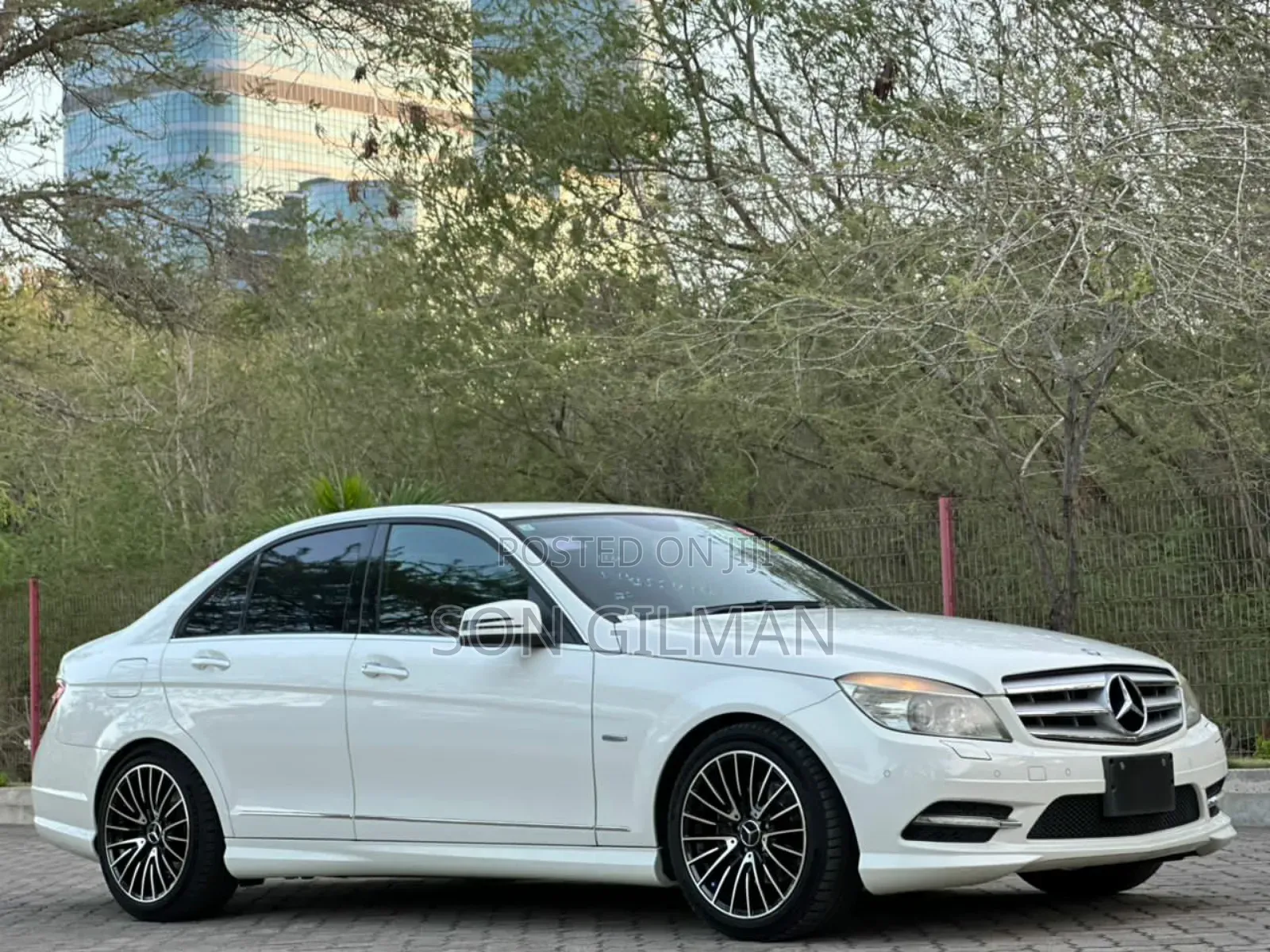 Mercedes-Benz C-Class 2010 White