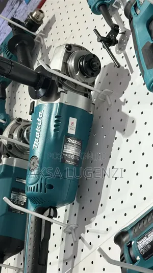 Makita Heavy Duty Angle Grinder 9” (230mm)