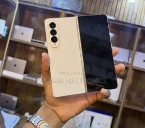 New Samsung Galaxy Z Fold4 256 GB