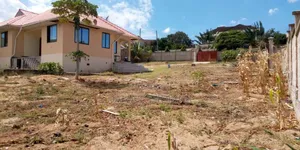 Viwanja Bora Vinauzwa Upanga