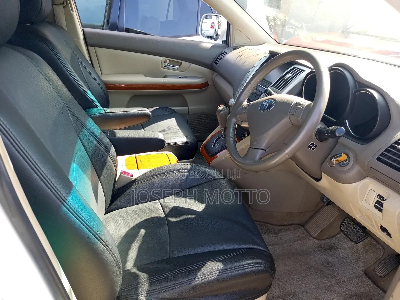 Toyota Harrier 2.4 2008 White