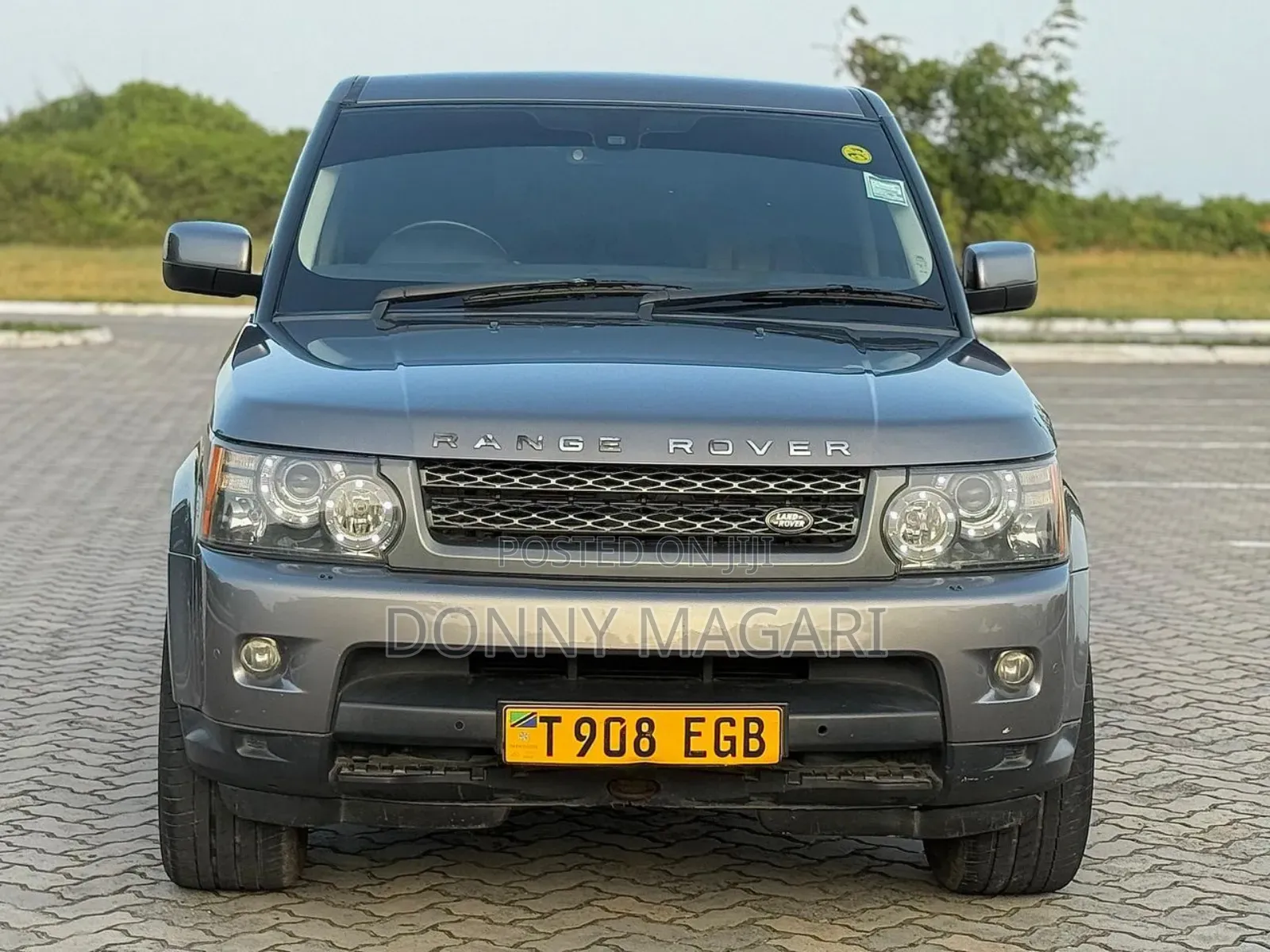 Land Rover Range Rover Sport 2010 Gray
