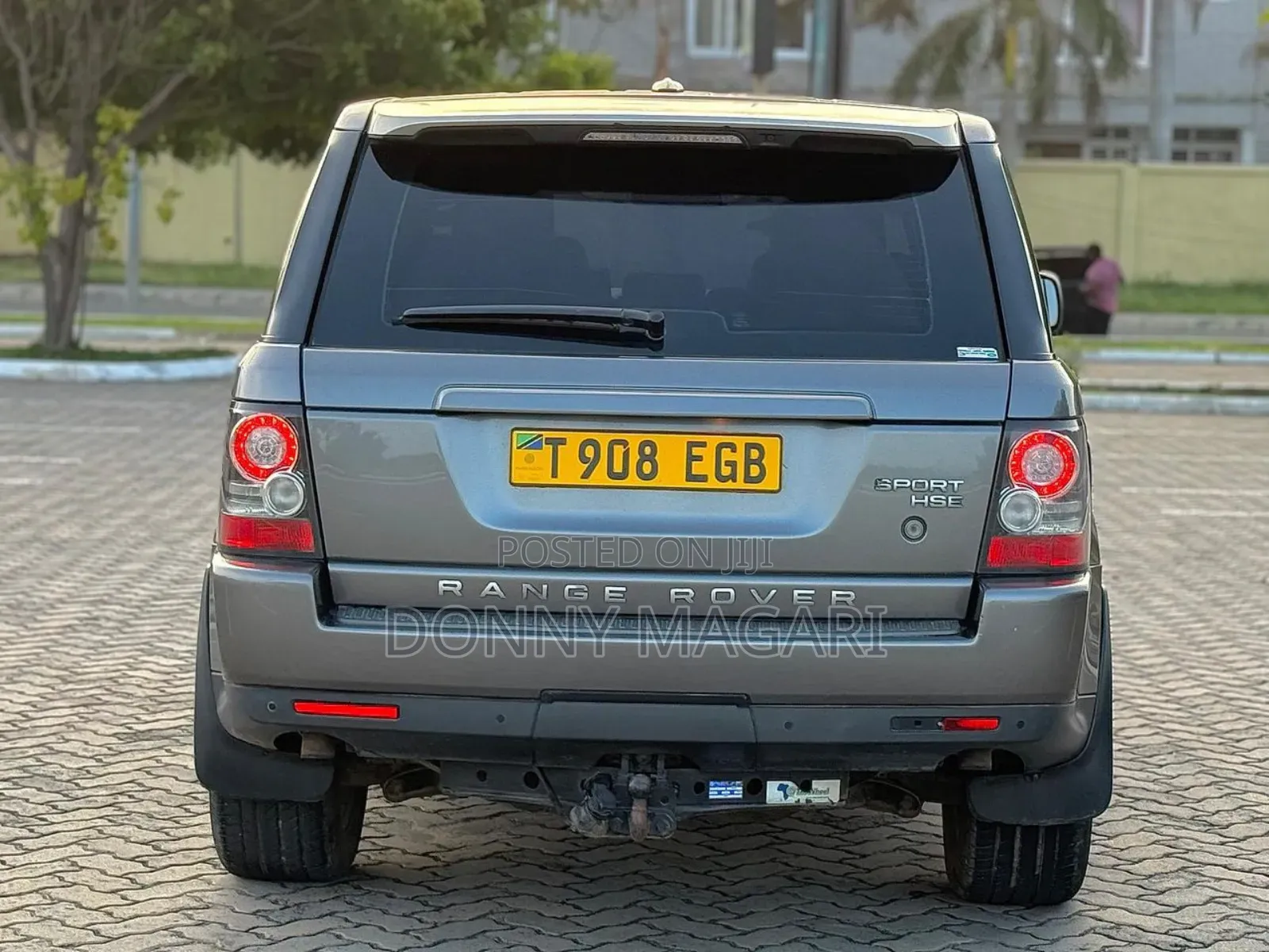 Land Rover Range Rover Sport 2010 Gray