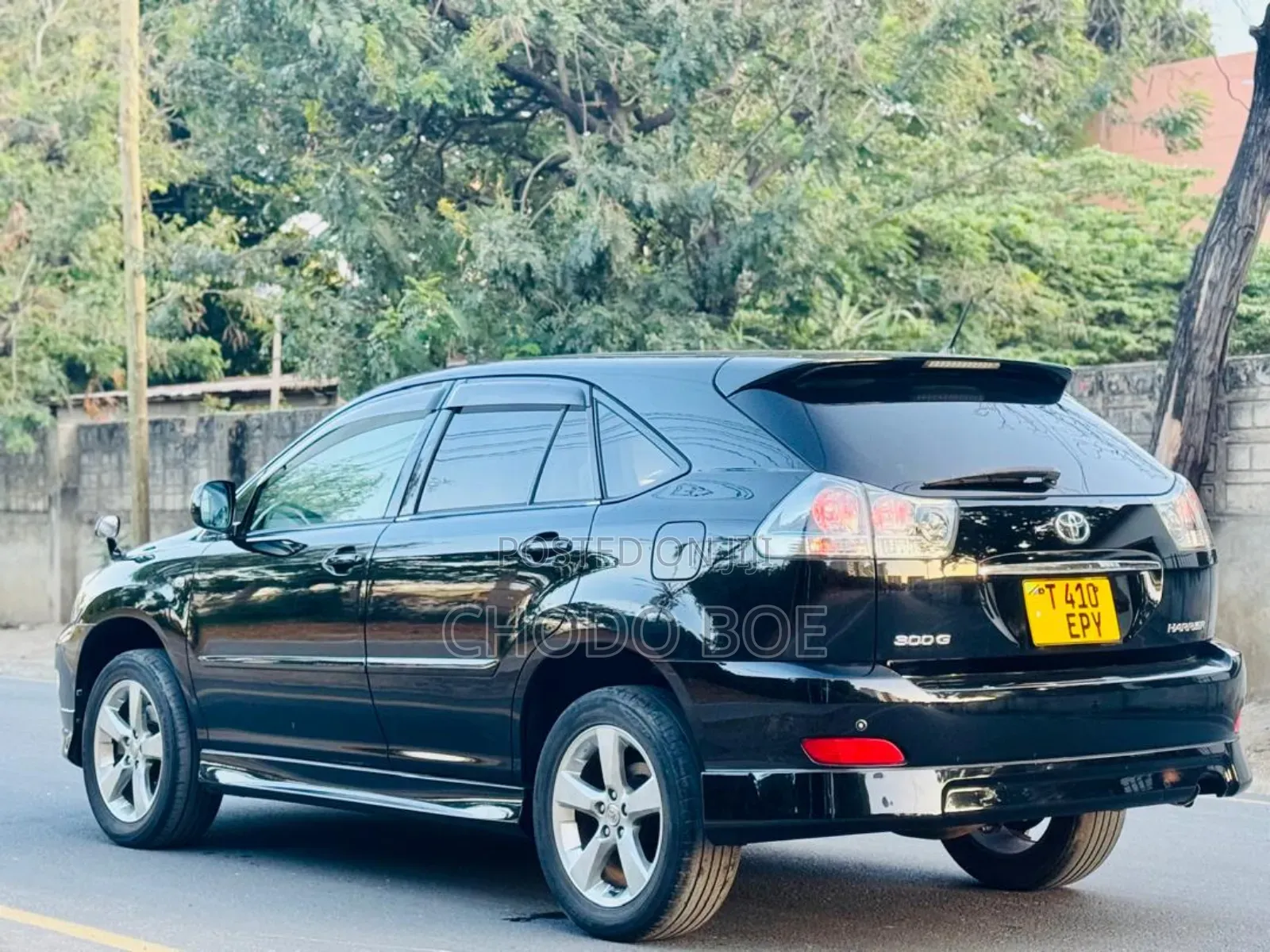 Toyota Harrier 2004 Black
