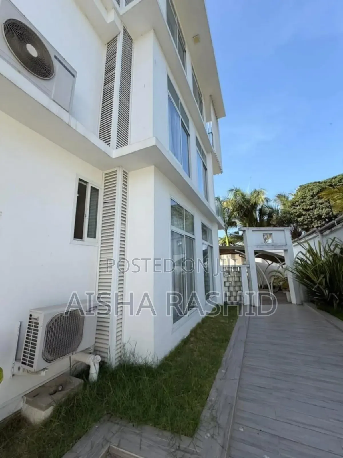 6bdrm Apartment in Ada Estate for rent