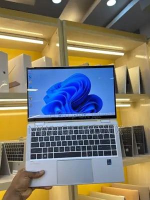 Laptop HP EliteBook 1040 G8 16GB Intel Core I7 SSD 512GB