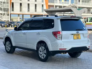Subaru Forester 2009 White