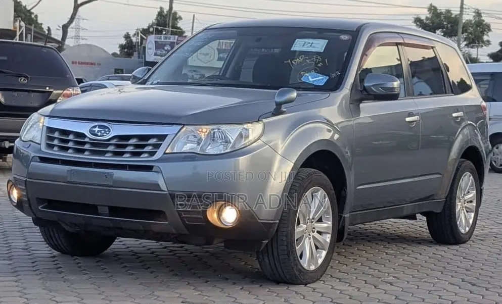 Subaru Forester 2010 Green