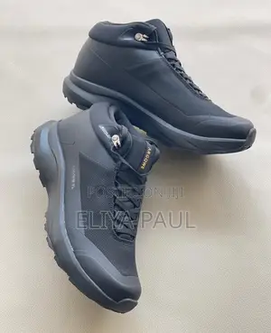 Vibram Sneakers