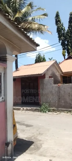 4bdrm House in Tanzania Daresalaam, Ilala for sale