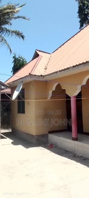 4bdrm House in Tanzania Daresalaam, Ilala for sale