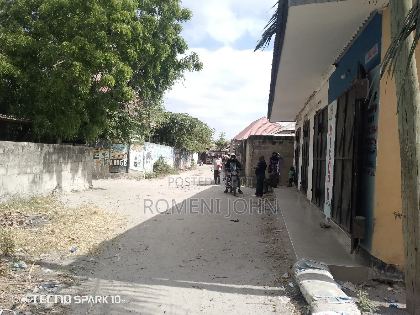 5bdrm House in Tanzania Daresalaam, Ilala for sale
