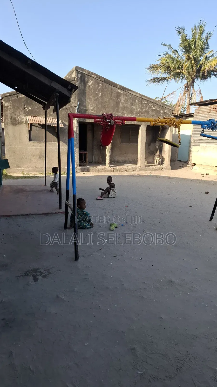 6bdrm Bungalow in Manzese for sale