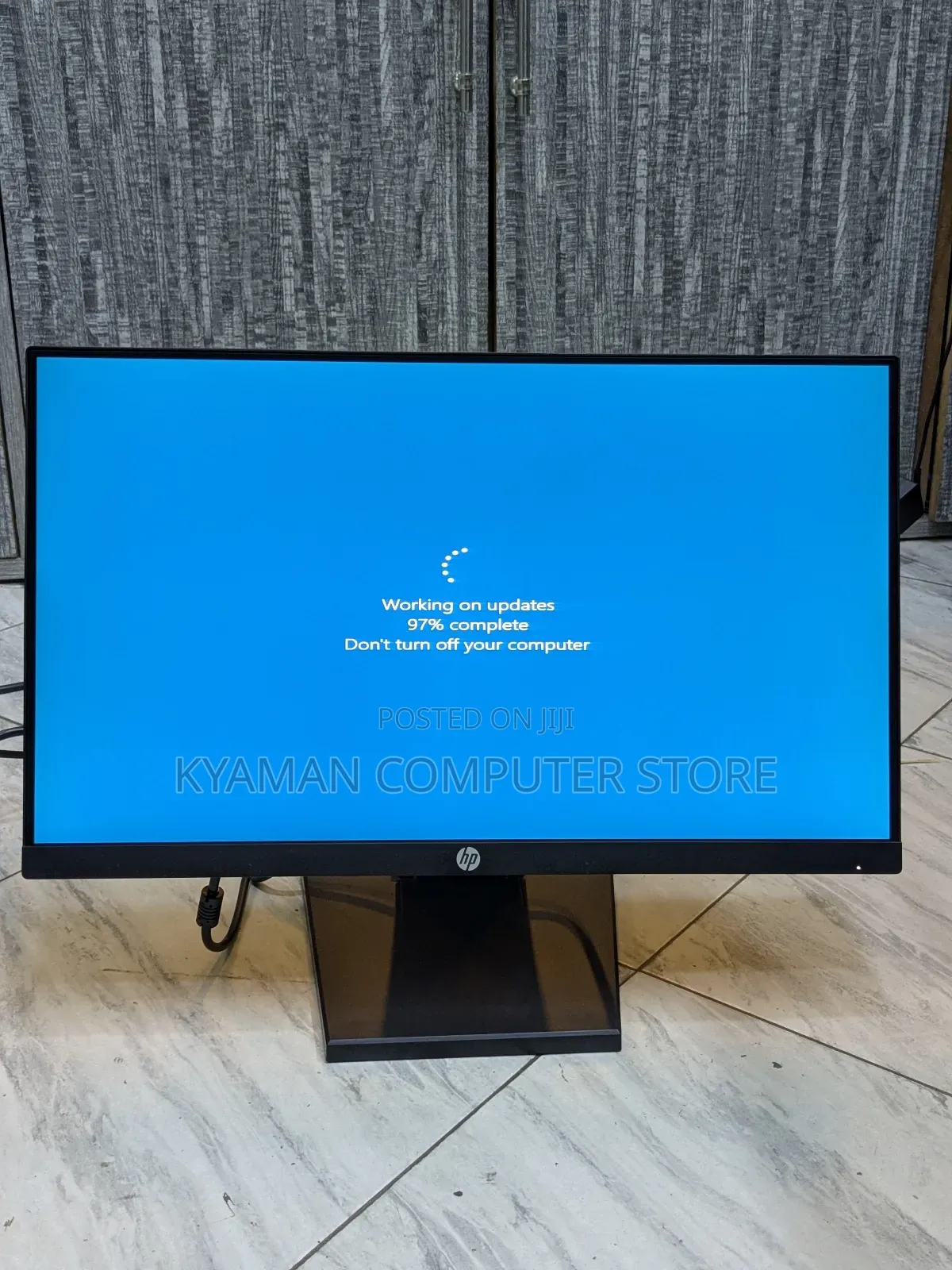 Monitor Hp Fremless