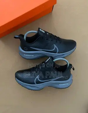 Nike Zoom Sneaker