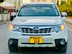 Subaru Forester 2012 White