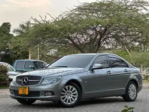 Mercedes-Benz C-Class 2007 Gray