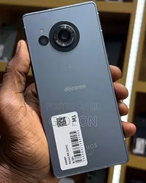 Sharp Aquos R8s pro 256 GB White