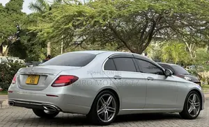 Mercedes-Benz E200 2017 Silver